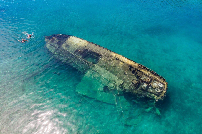 Split: Trogir Walking Tour, Blue Lagoon & Shipwreck Cruise Split: Trogir, Shipwreck & Trogir Boat Tour with Food/Drinks