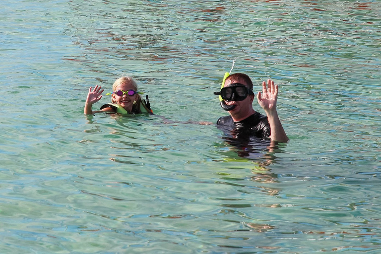 Destin: Snorkeling Cruise with 2 Stops and Dolphin Watching