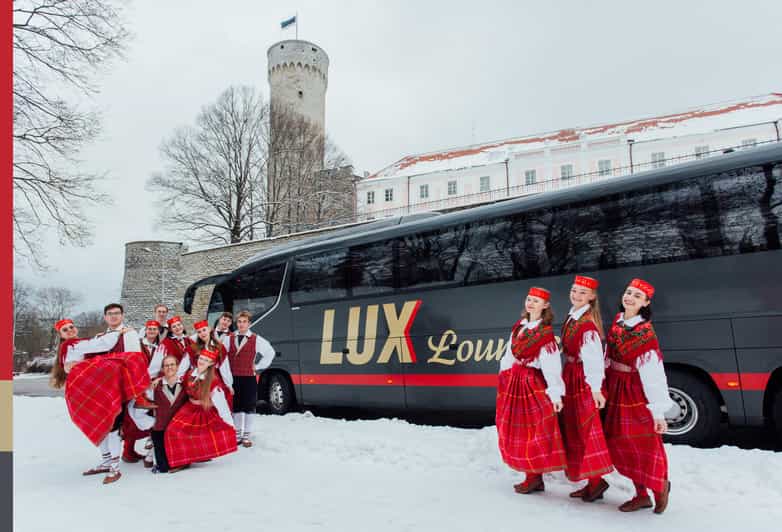 Mezinárodní letiště Riga: Autobusový transfer z/do Varšavy | GetYourGuide