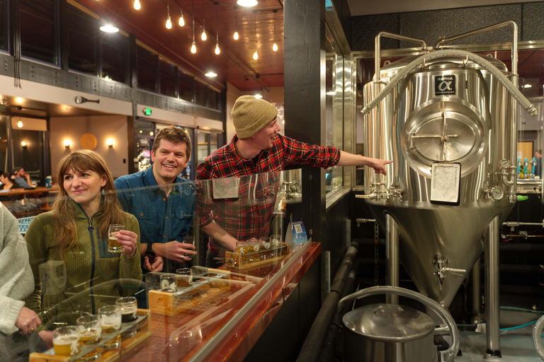 Juneau: Craft Beer and Brewery Tour with Scenic Stops