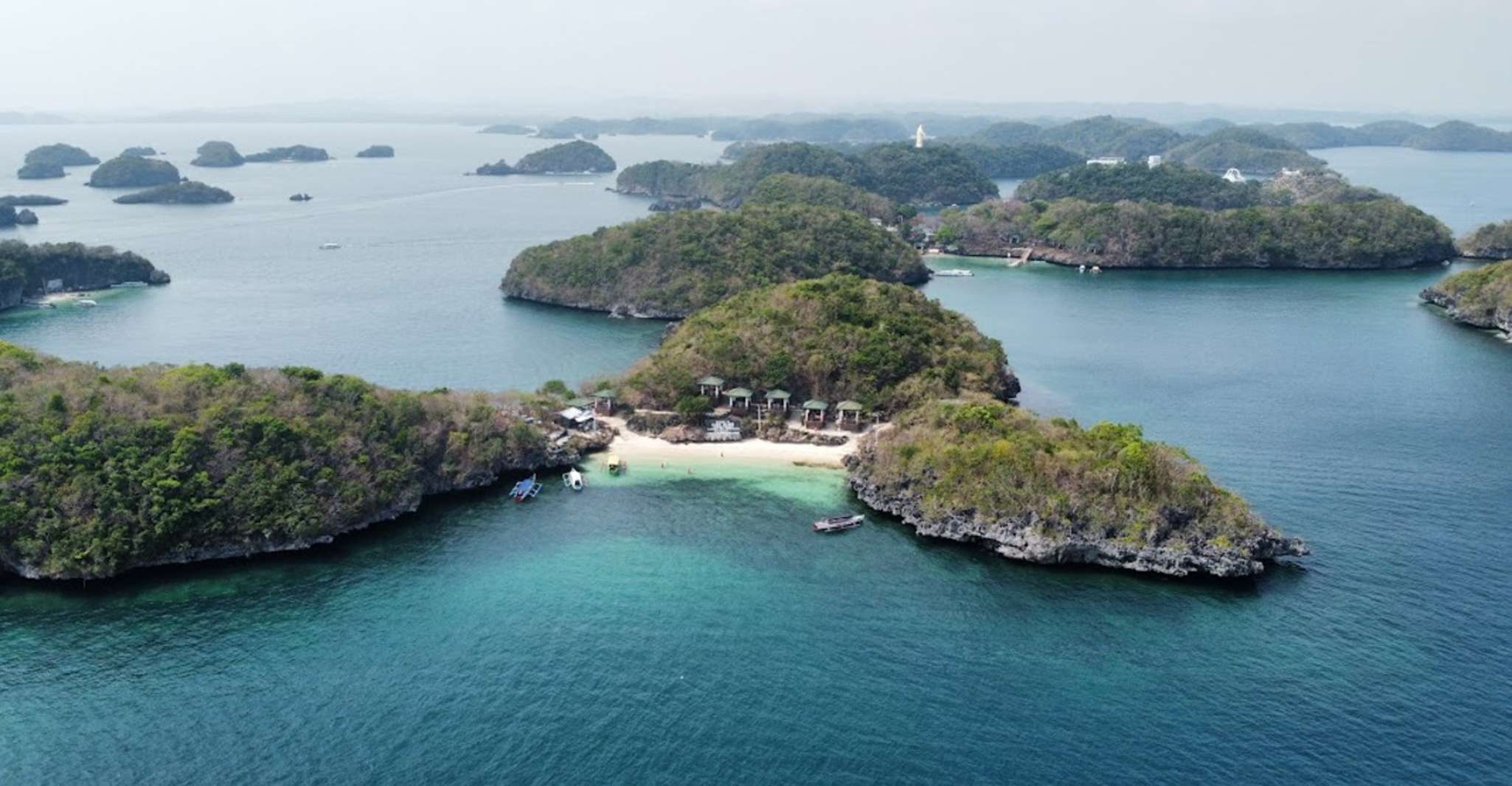 From Manila, Pangasinan Hundred Islands Guided Tour - Hizvo