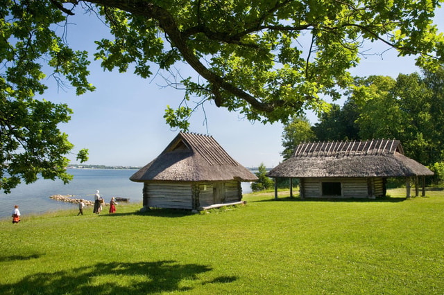 Estonian Open Air Museum – Cultural VIP tour from Tallinn