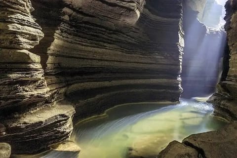 Pokhara: Guided Caves, Museums, Temples & Boat Ride Tour