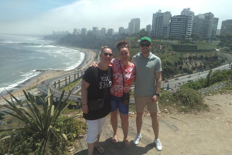 Tour à vélo au Morro Solar avec guide localVisite à vélo du Morro Solar avec un guide local