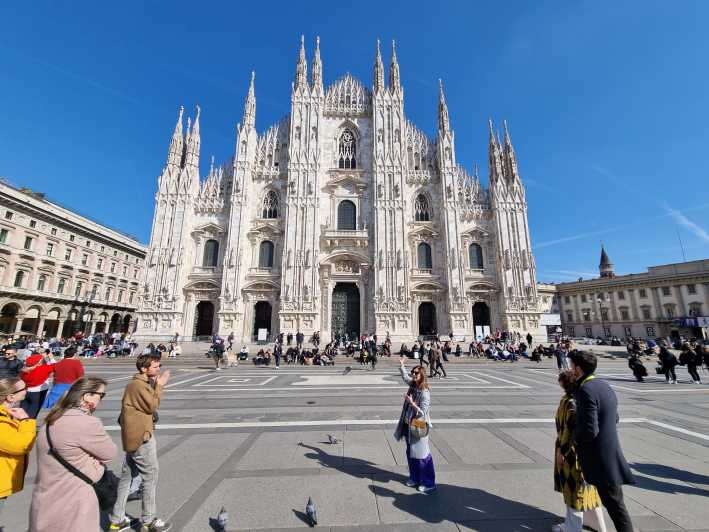 ミラノ：ドゥオーモの屋上と大聖堂のガイド付きツアー（チケット付き）