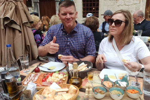 2 uur begeleide foodtour in Kotor: aanbevolen door Rick Steves