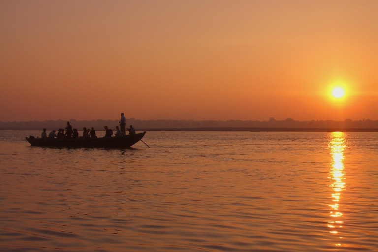 Ganges Tour Tour without Hotel Accommodation