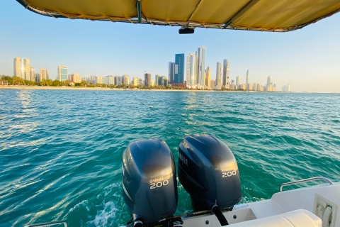 Abu Dhabi: City Sightseeing Cruise with Soft Drinks Private Cruise