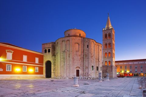 Zadar : Visite à pied de la vieille ville en soirée