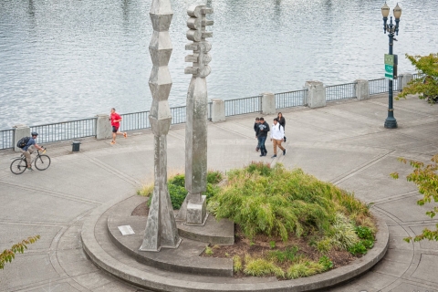 Portland Waterfront Scavenger Hunt & Sights Zelfgeleide tourPortland (langs de waterkant) Speurtocht en bezienswaardigheden Se