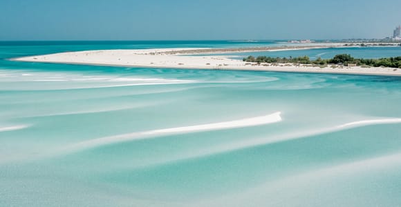 Abu Dhabi: 4-stündige geführte Kreuzfahrt & Inselhopping