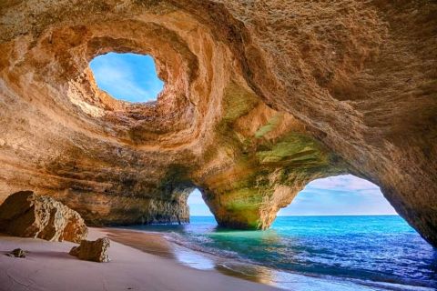 Portimão: Crucero al Atardecer por la Cueva de Benagil