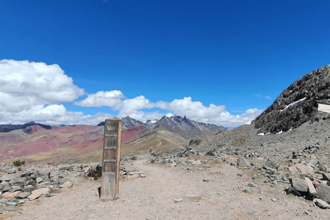 Cusco: Ausangate trek + Montaña de Colores 6D 5N