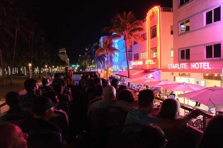 Miami: Open-Top Sightseeing Night Tour met live gidsMiami: Sightseeing Open-Top Night Bus Tour met Live Gids