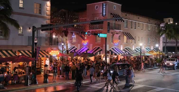 Miami: Open-top Bus Sightseeing Night Tour with Live Guide photo 12