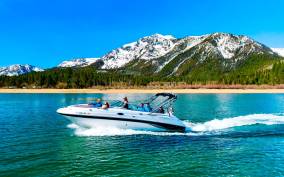 South Lake Tahoe: 2-Hour Emerald Bay Boat Tour with Captain