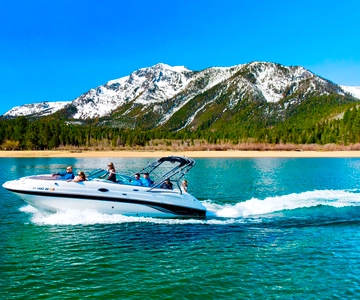 South Lake Tahoe: 2-Hour Emerald Bay Boat Tour with Captain