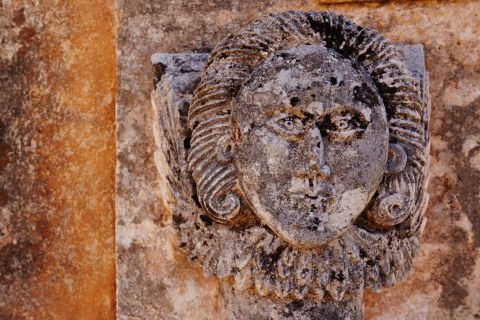 Van Elounda: Knossos Palace, Museum, & Wine Private Day Trip3-zits Premium Class Limo- of SUV-voertuig