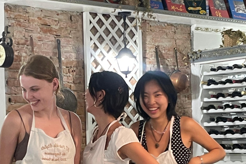 佛罗伦萨：意面制作课程，含晚餐、葡萄酒和... 唱歌！佛罗伦萨：意面制作课程，含晚餐、葡萄酒...还有歌唱！