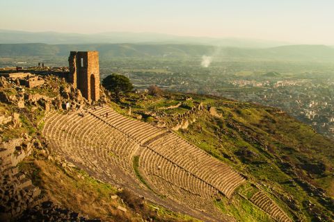 From Izmir: Private Day Trip to Acropolis of Pergamon