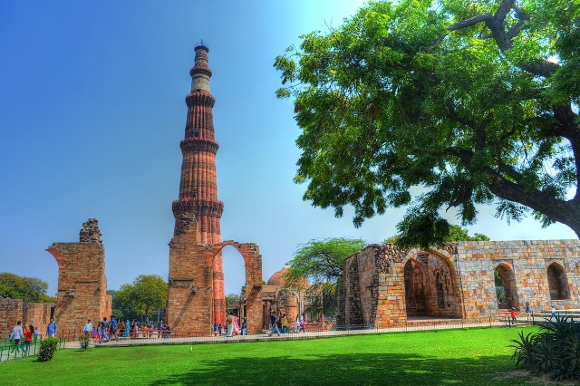 Delhi: Old and New Delhi Sightseeing Private Day Tour