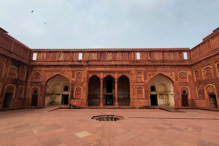 Depuis Delhi : visite du Taj Mahal, du fort d'Agra et de Baby Taj en voiture