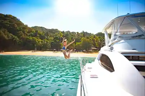 Puerto Vallarta : Excursion en yacht de luxe avec déjeuner et open bar