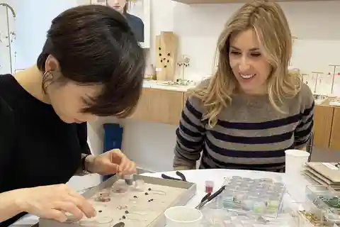 Paris: Lag din egen DIY-smykkesouvenir-workshop