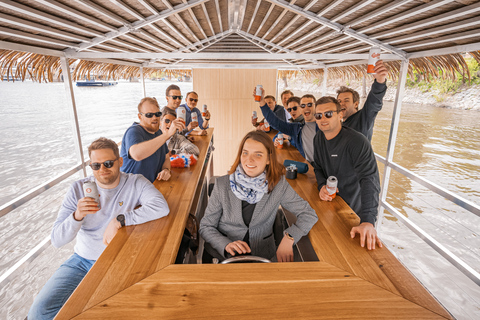 Prague: Party Tiki Boat Sightseeing Cruise with Drinks