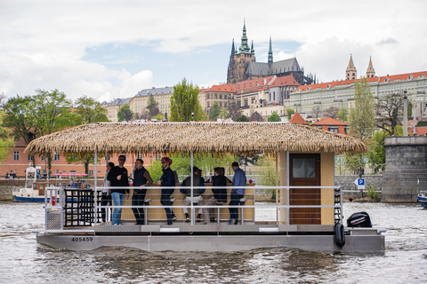 Praga: crociera panoramica in barca Party Tiki con bevande