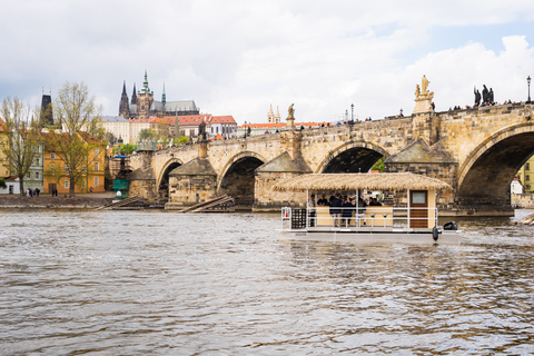 Praga: crociera panoramica in barca Party Tiki con bevande