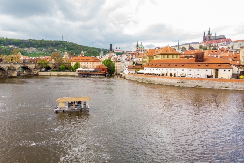 Prague Party Tiki Boat - Le bar flottant