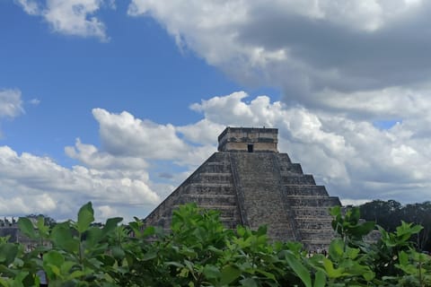 Cancun/Puerto Morelos: Chichen Itza Tour with Regional Food
