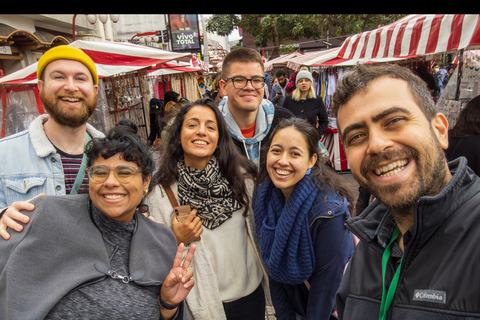 São Paulo: Liberdade & Bixiga Street Food Tour op zondag