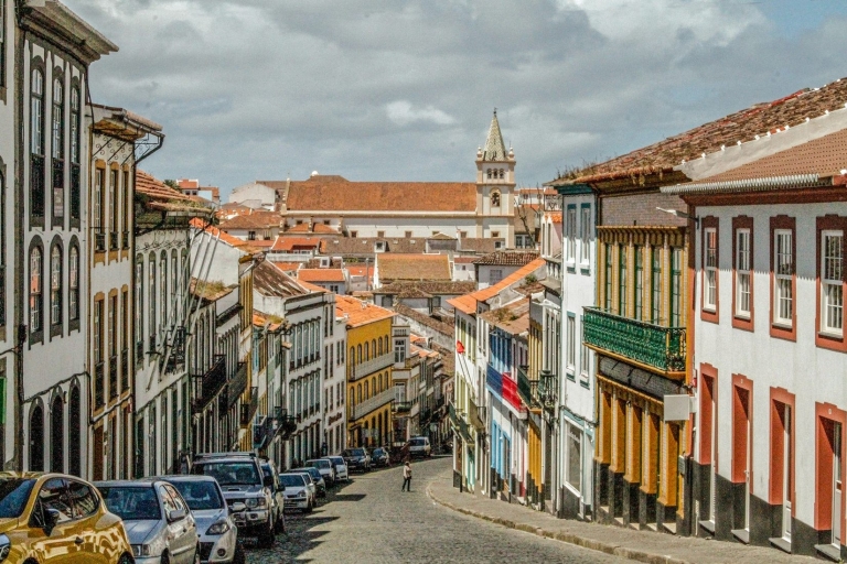 Angra do Heroísmo: Walking Tour with Local Pasty and Coffee Tour with Hotel Pickup and Drop-Off