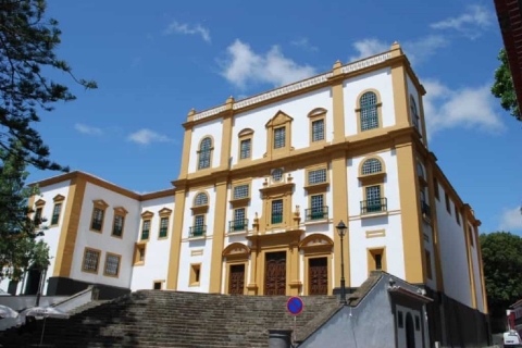 Angra do Heroísmo: Walking Tour with Local Pasty and Coffee Tour with Hotel Pickup and Drop-Off