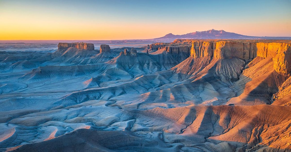 Torrey: Månelandskab Factory Butte og Capitol Reef Park Tour