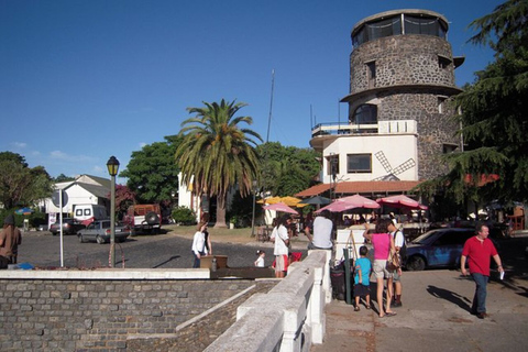 Colonia del Sacramento: Escursione per piccoli gruppiDa Buenos Aires: Escursione di una giornata intera a Colonia