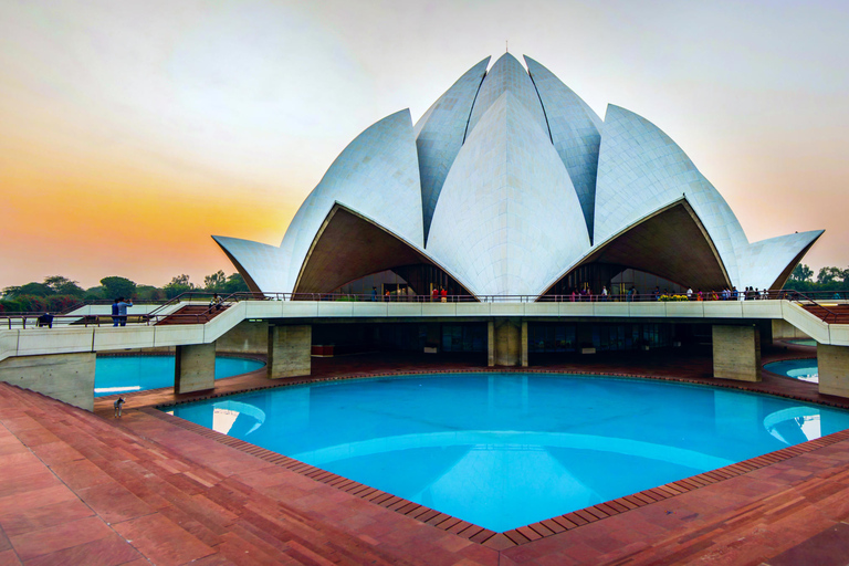 New Delhi: Private 3-Day Golden Triangle Tour with LodgingPrivate AC Car &amp; Tour Guide Only