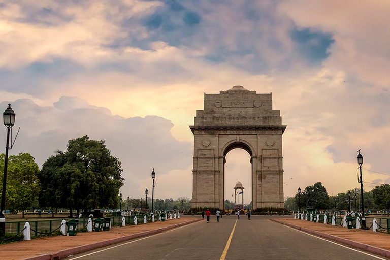 New Delhi: Private 3-Day Golden Triangle Tour with LodgingPrivate AC Car &amp; Tour Guide Only