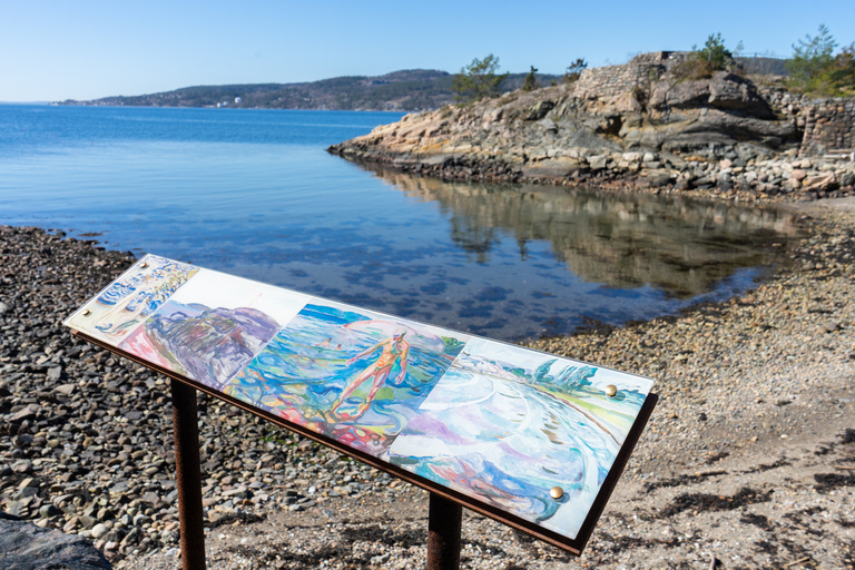 Drøbak: Guided walk along the coastal path and the forest Fjord and forest guided tours by the Oslofjord/Drøbak