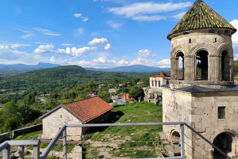 Imereti: tour guidato del monastero di Bagrati, Gelati e Motsameta