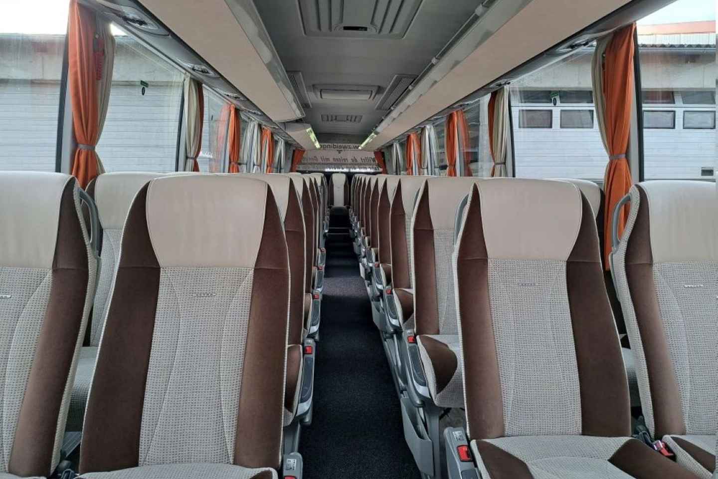 Da Pirna: Gita Guidata a Praga in Pullman