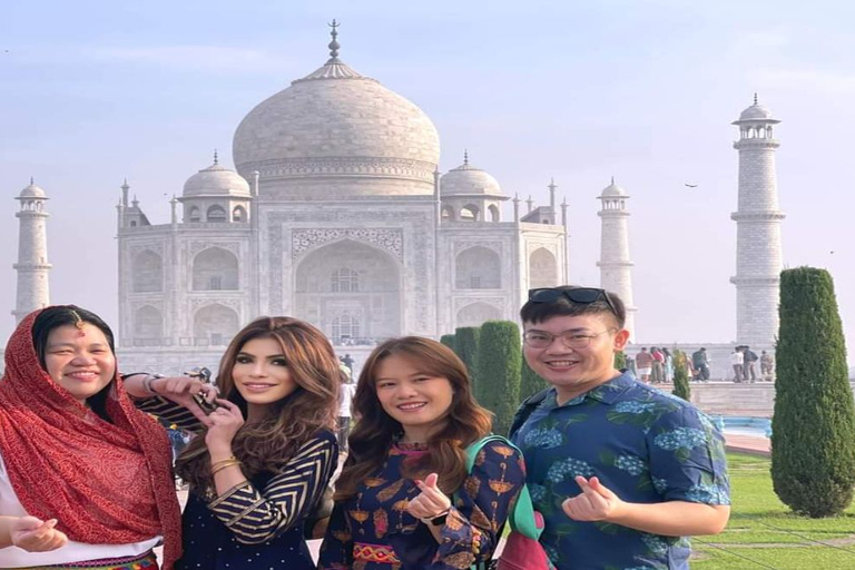 Depuis Delhi : Visite privée du Taj Mahal au lever du soleil