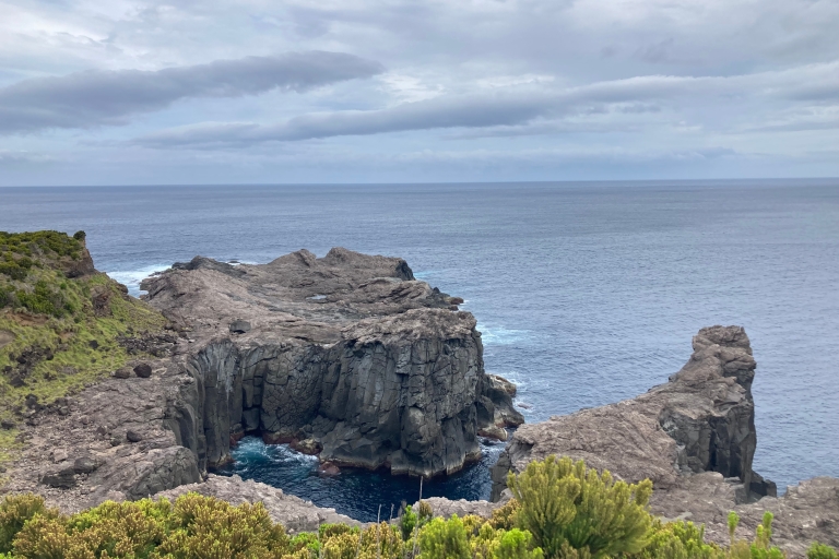 Terceira: Excursión panorámica de senderismo por los senderos de la isla con trasladoSendero de los Mistérios Negros