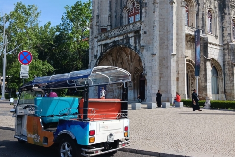 Lissabon: Halbtägige Sightseeing-Tour mit dem Tuk TukLissabon: Halbtägige Panorama-Sightseeing-Tour mit dem Tuk Tuk
