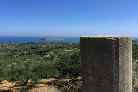 Tour particular pela Batalha de Creta em Chania: História militar da Segunda Guerra MundialTour da Batalha de Creta: 2ª Guerra Mundial e arqueologia do campo de batalha