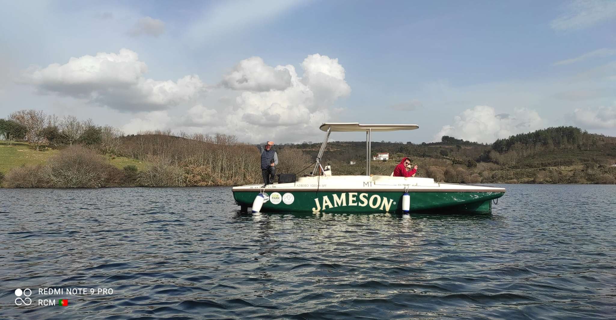 Azibo, eco -boat trip - Housity
