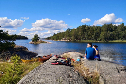 Stockholm: Morgonkajaktur i skärgården + lunchStockholm: Skärgårdens miljövänliga kajakpaddlingstur med hel dag