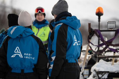 Tromsø: Easy Dog Sledding Tour & Kennel Visit
